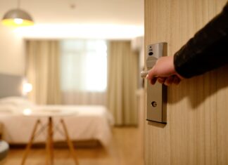 Vacanze, in albergo le famiglie cercano soprattutto pulizia e risparmio.